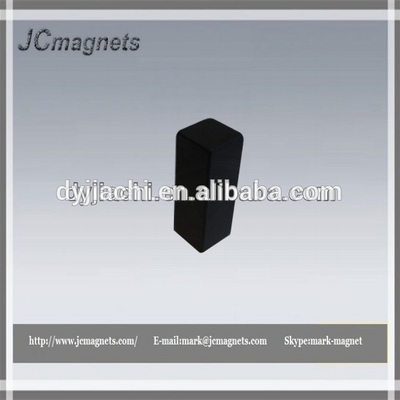Size_7_3x7_3x12_Y30BH_russian_Ceramic Magnet