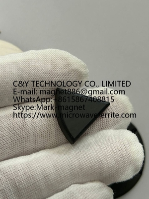 Low Dielectric Loss Microwave Ferrite Composite Garnet Ferrite Or Spinel