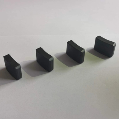 Factory direct selling custom order high quality arc shape ferrite magnet for speakers