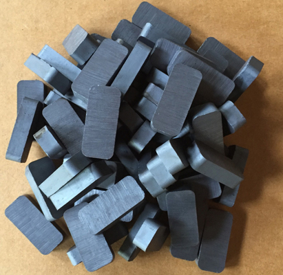 F30X10X5 anisotropic molding press ferrite small square magnet